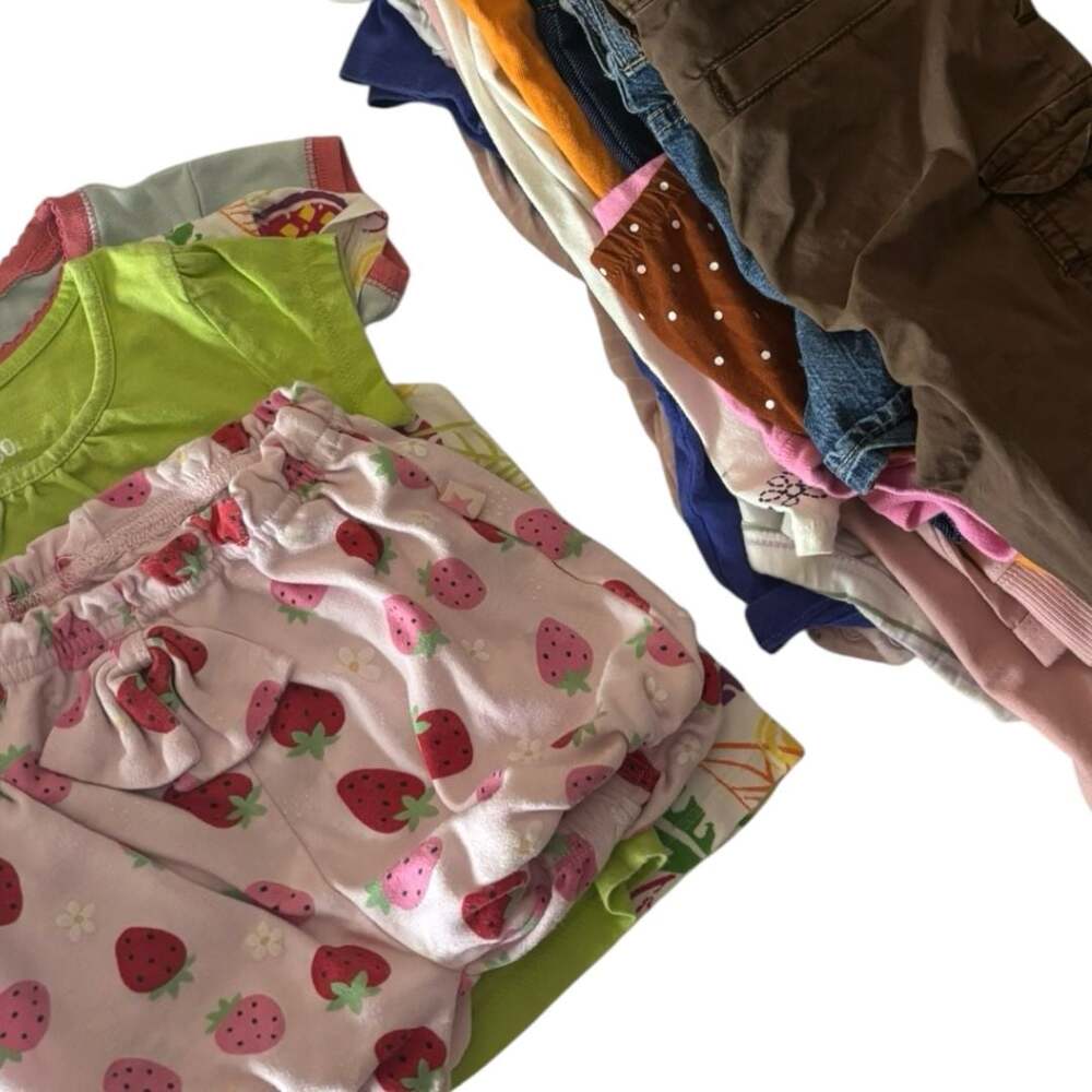 Baby/Toddler Girls Mixed Clothing Lot Size 18M-2T -15 pieces total.